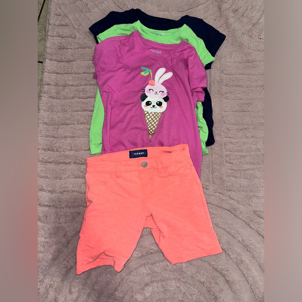 3 t shirt 1 short girls